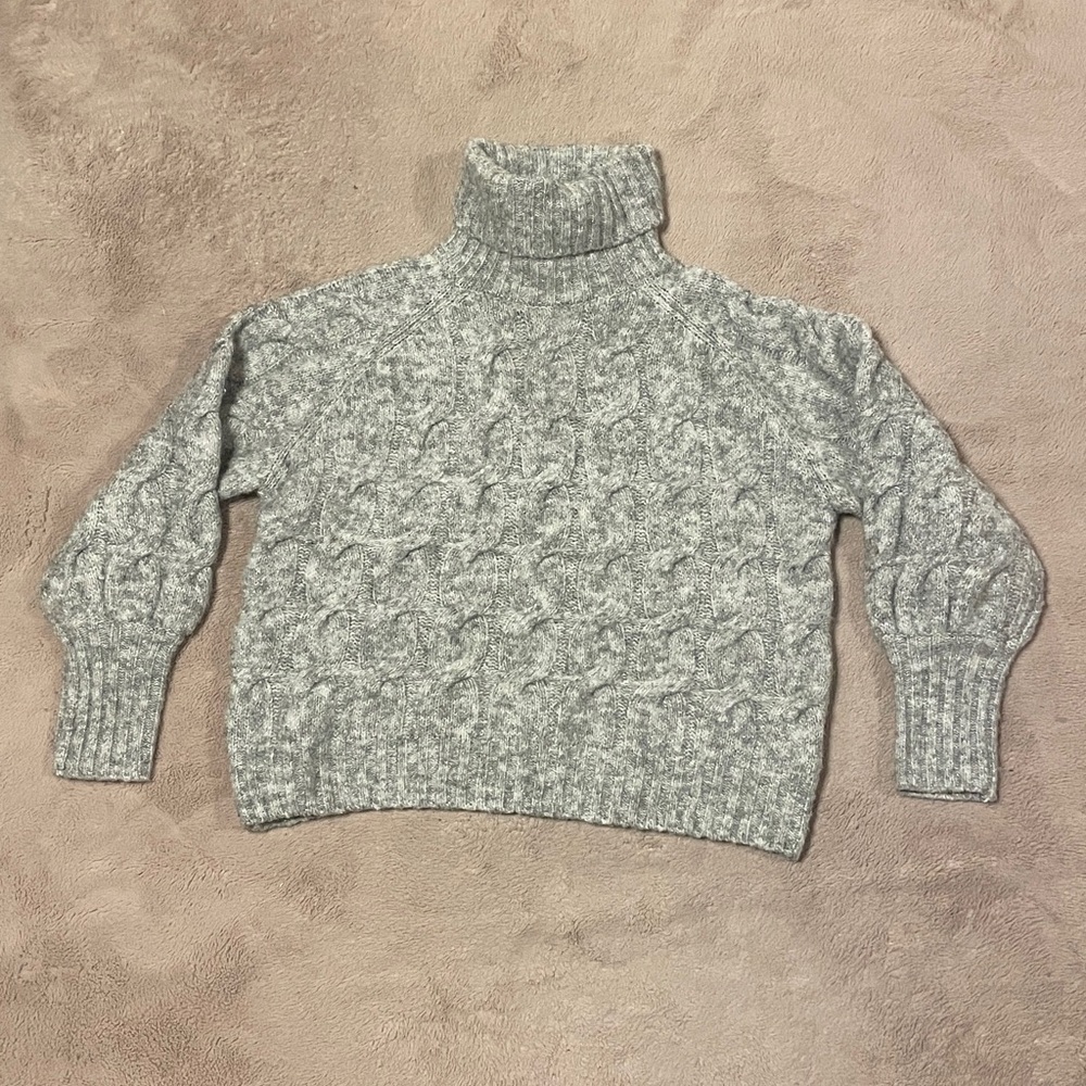Cliche Cozy Gray Turtleneck Sweater